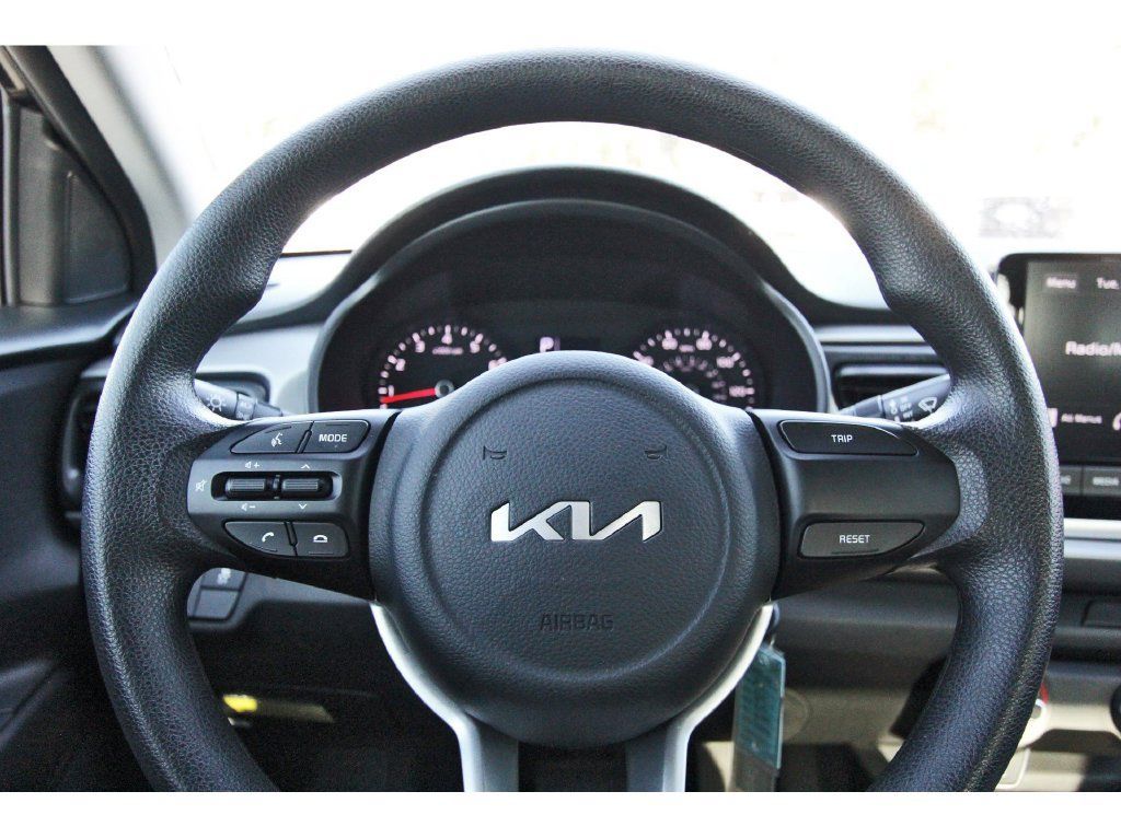 Used 2023 Kia Rio LX FWD image 15