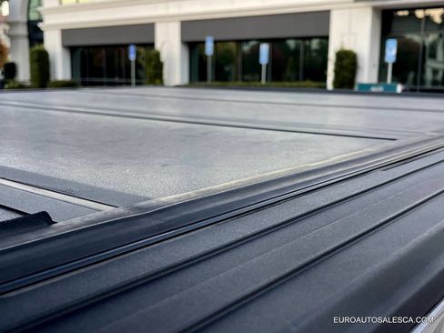 Used 2018 Ford F150 Raptor w/ Equipment Group 802A Luxury image 18