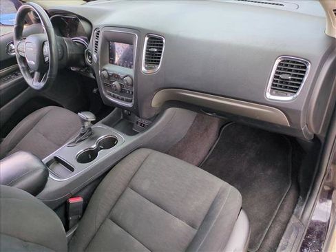 Used 2018 Dodge Durango SXT image 17