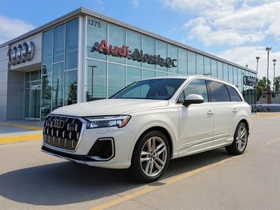 New 2025 Audi Q7 3.0T Premium Plus