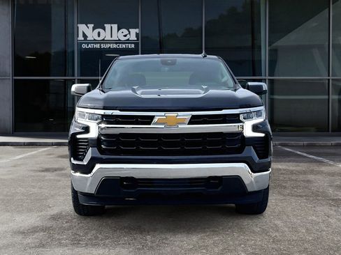 Used 2024 Chevrolet Silverado 1500 LT image 3