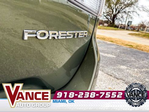 Used 2021 Subaru Forester w/ Popular Package #1 image 9