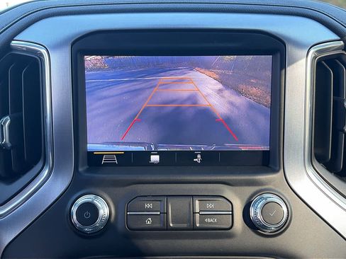 Used 2019 GMC Sierra 1500 SLT w/ SLT Premium Plus Package image 17