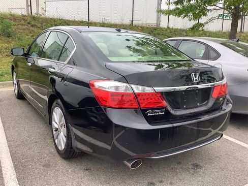 Used 2015 Honda Accord EX-L image 2