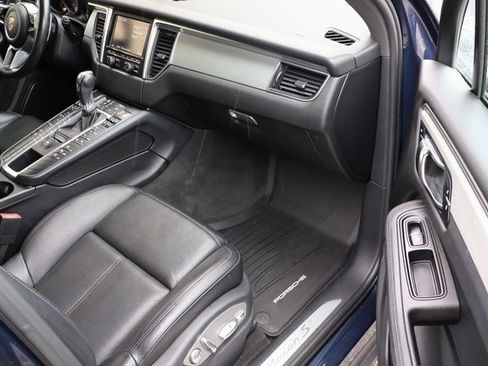 Used 2016 Porsche Macan S image 50