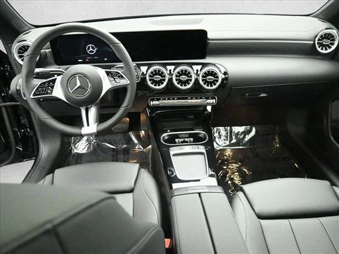 Used 2026 Mercedes-Benz CLA 250 4MATIC image 21