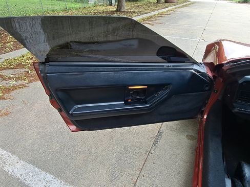 Used 1988 Chevrolet Corvette Coupe image 18