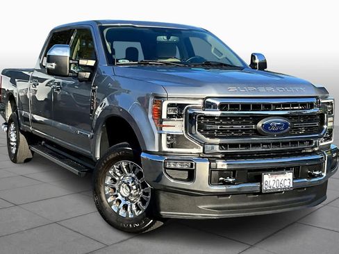 Used 2021 Ford F250 Lariat w/ Lariat Ultimate Package image 3