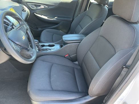 Used 2024 Chevrolet Malibu LT image 17