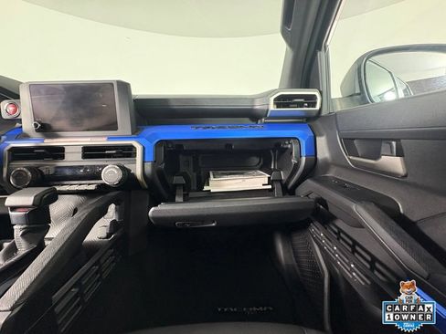 Certified 2022 Toyota Tacoma SR AWD/4WD image 26