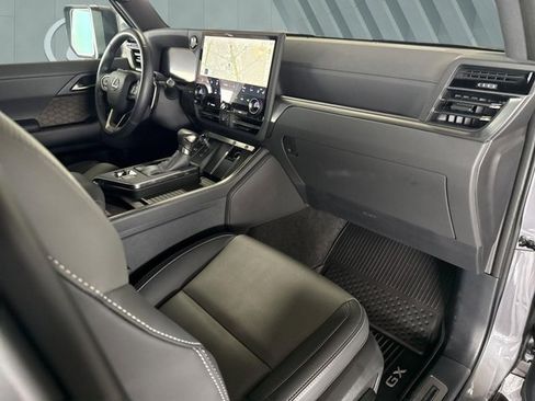 Certified 2025 Lexus GX 550 w/ Accessory Package (2T) AWD/4WD image 25
