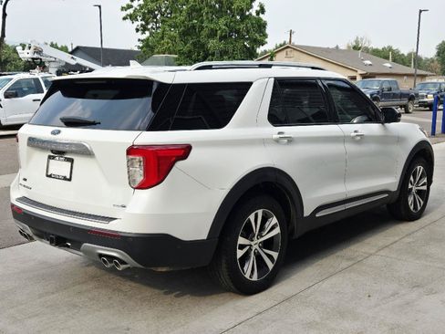 Used 2020 Ford Explorer Platinum w/ Premium Technology Package AWD/4WD image 5