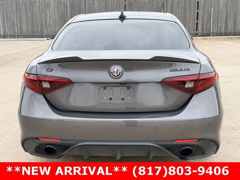 Used 2019 Alfa Romeo Giulia Ti Sport w/ Quick Order Package 22S Sport image 6