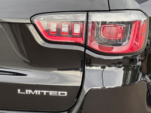 Used 2020 Jeep Compass Limited w/ Safety & Security Group image 12