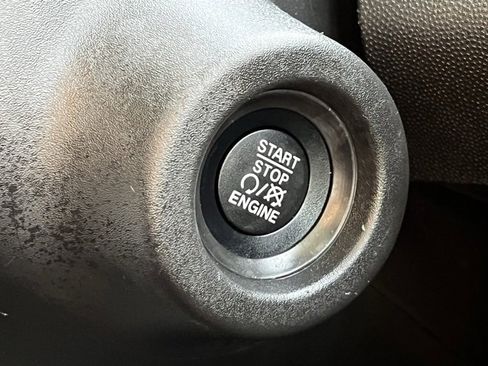 Used 2024 RAM ProMaster 2500 image 18