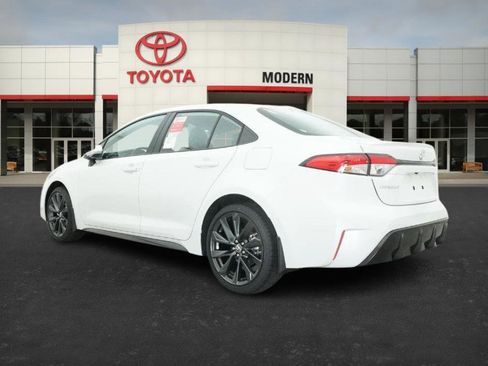 New 2026 Toyota Corolla SE image 17