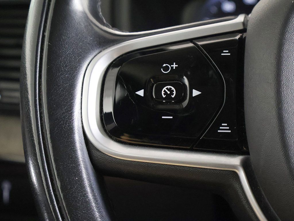 Used 2021 Volvo XC90 T6 Inscription w/ Protection Package Premier AWD/4WD image 47