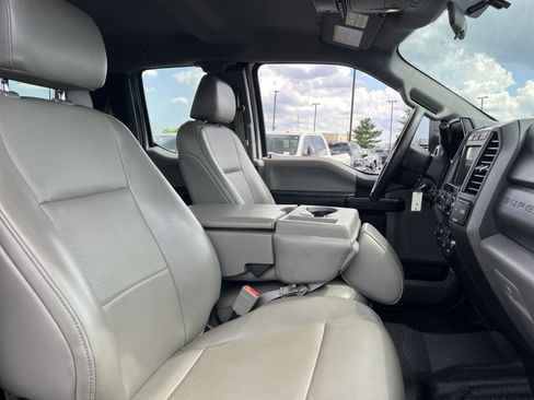 Used 2019 Ford F250 XL w/ STX Appearance Package AWD/4WD image 25
