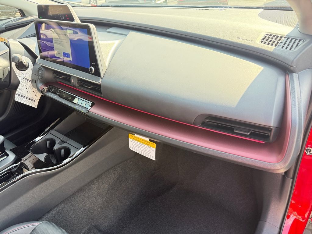 New 2026 Toyota Prius Plug-In Hybrid FWD image 16