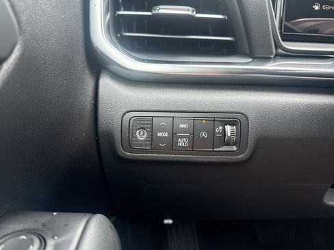 New 2027 GMC Terrain Elevation w/ Elevation Premium Package AWD/4WD image 18