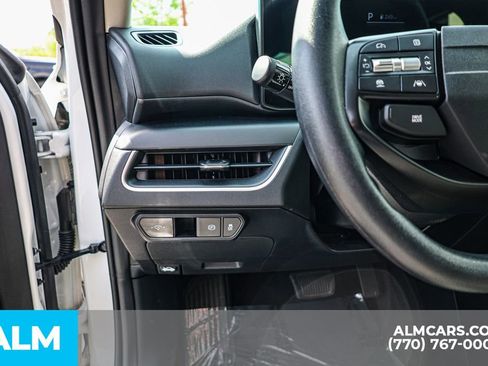 Used 2025 Kia K4 FWD image 24