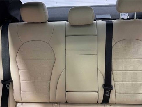 Used 2020 Mercedes-Benz C 300 Sedan image 24