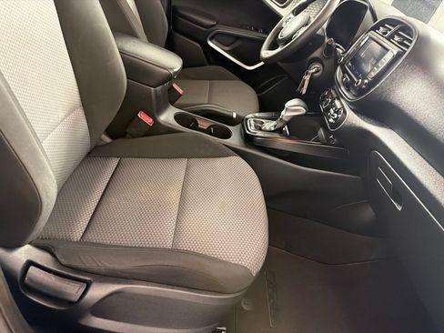 Used 2022 Kia Soul LX w/ Technology Package FWD image 21