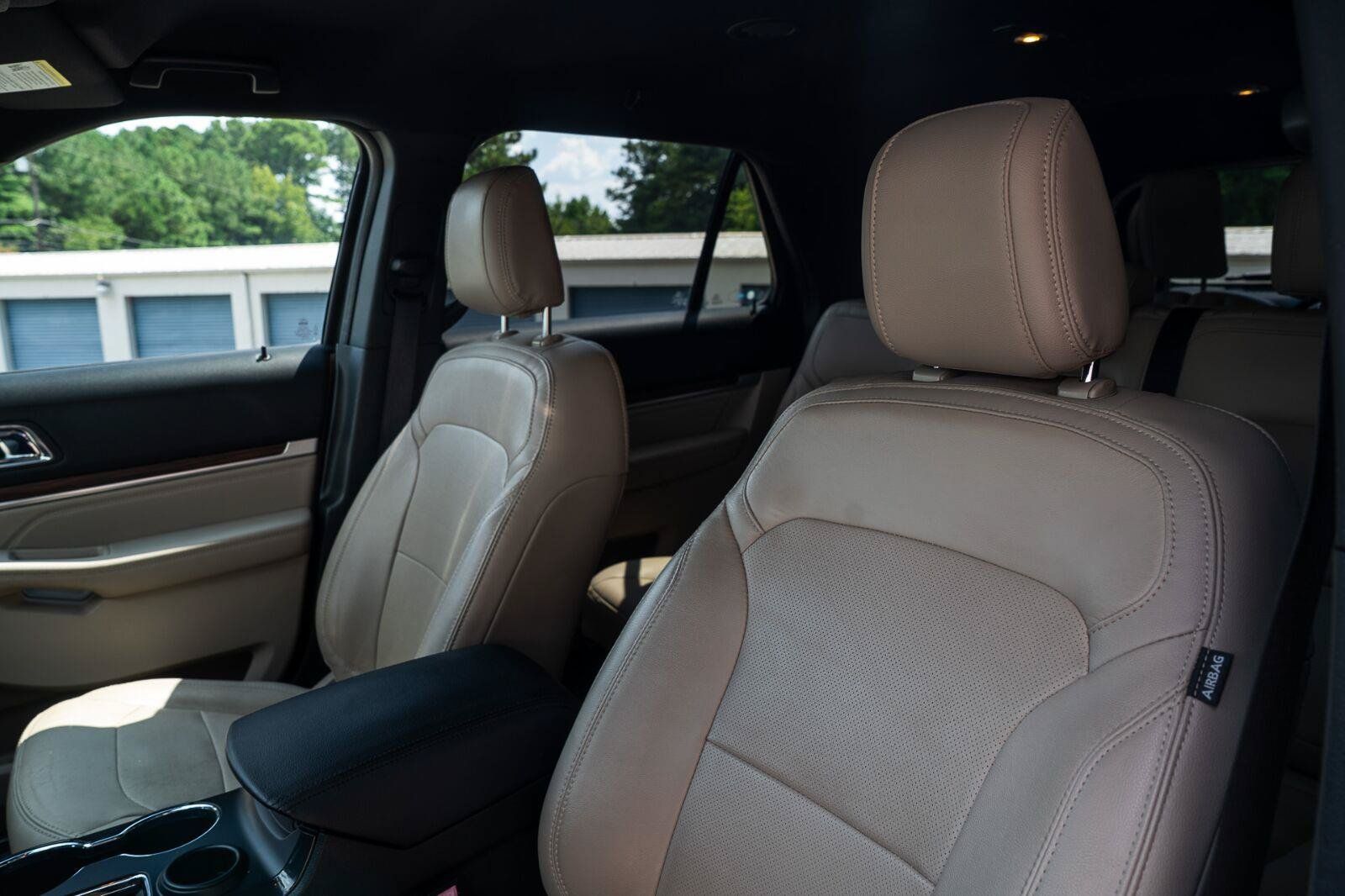 Used 2018 Ford Explorer Limited FWD image 20