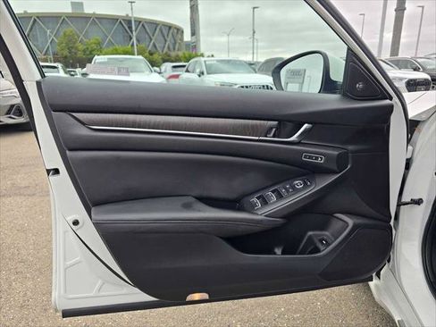 Used 2020 Honda Accord EX-L image 19