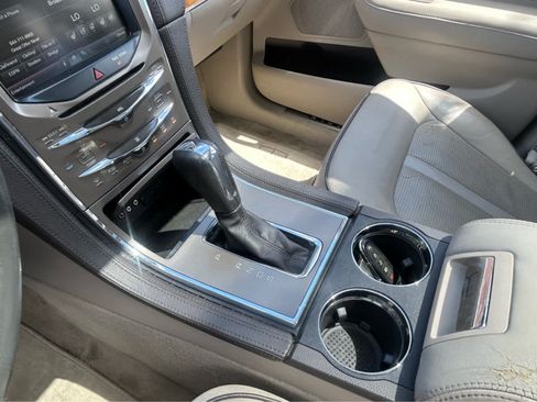 Used 2015 Lincoln MKX FWD w/ Equipment Group 102A image 41