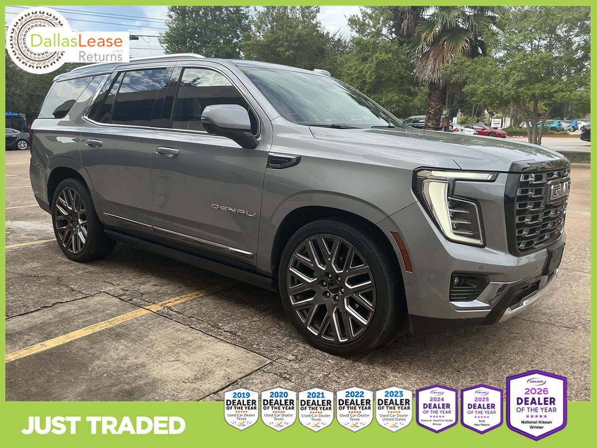 Used 2025 GMC Yukon Denali Ultimate AWD/4WD image 1
