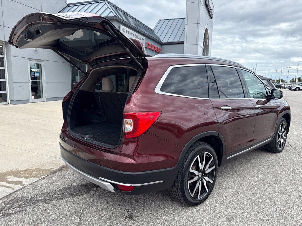 Used 2022 Honda Pilot Touring image 11