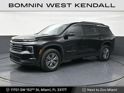 Used 2024 Chevrolet Traverse LT