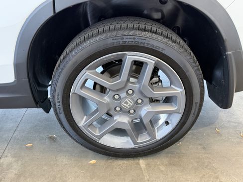 Used 2023 Honda Passport EX-L image 15