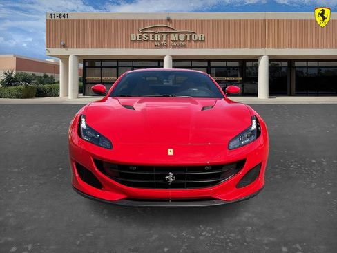 Used 2019 Ferrari Portofino image 10
