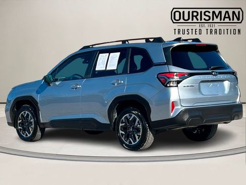 Certified 2025 Subaru Forester Premium image 4