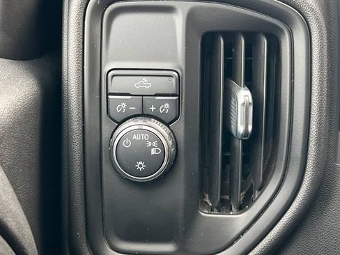 Used 2022 Chevrolet Silverado 1500 Custom w/ Safety Confidence Package RWD image 33