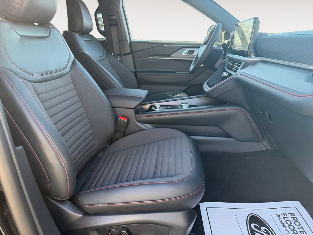 New 2026 Ford Explorer ST-Line w/ Premium Package RWD image 15