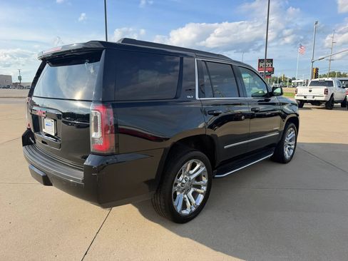 Used 2019 GMC Yukon SLT w/ Premium Edition AWD/4WD image 18