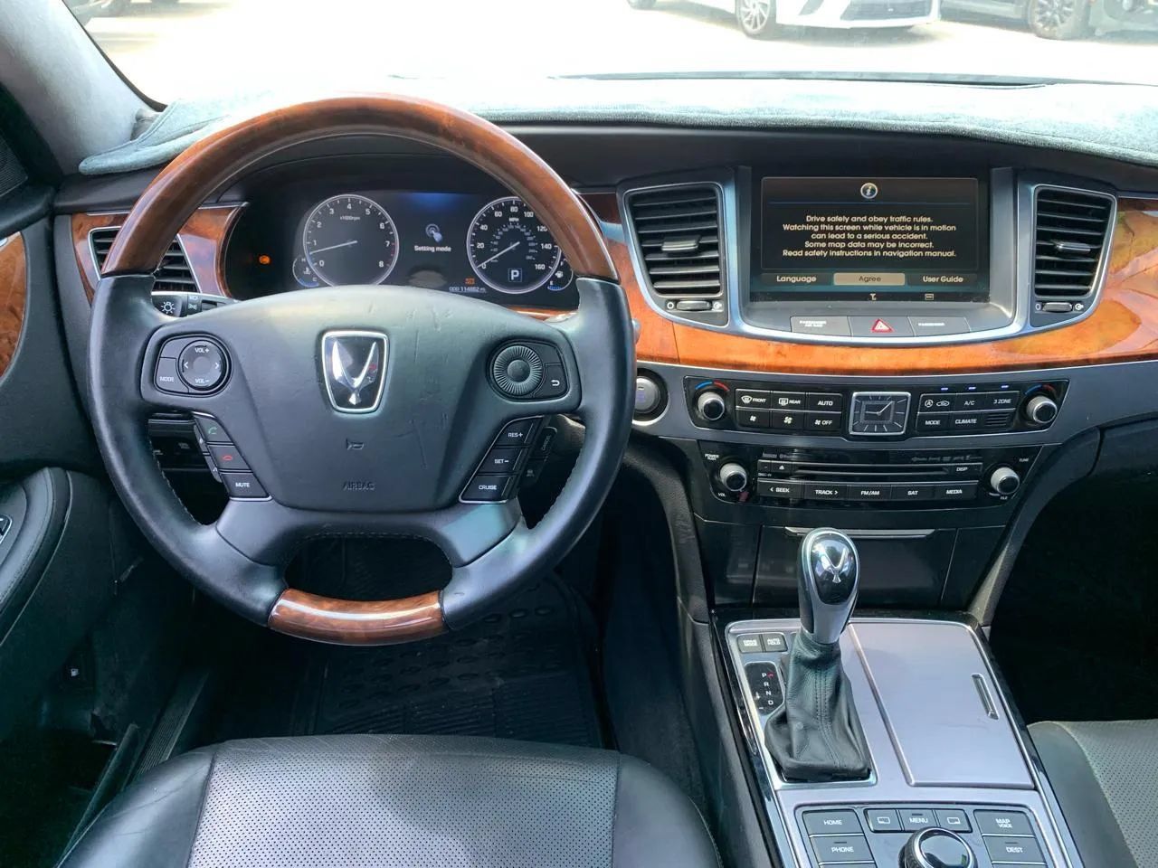 Used 2014 Hyundai Equus Ultimate RWD image 14