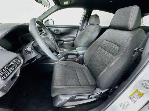 Certified 2025 Honda HR-V Sport image 20