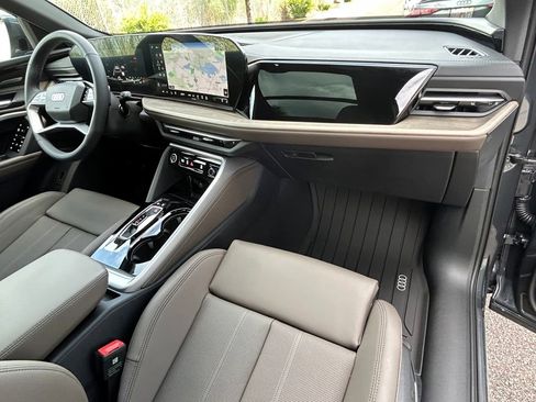 New 2025 Audi Q5 Premium Plus image 41