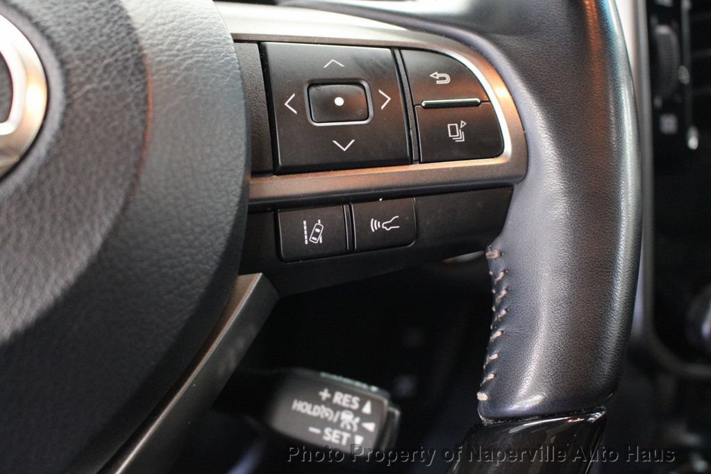Used 2023 Lexus GX 460 Premium AWD/4WD image 18