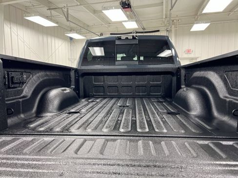 New 2026 RAM 2500 Big Horn AWD/4WD image 24
