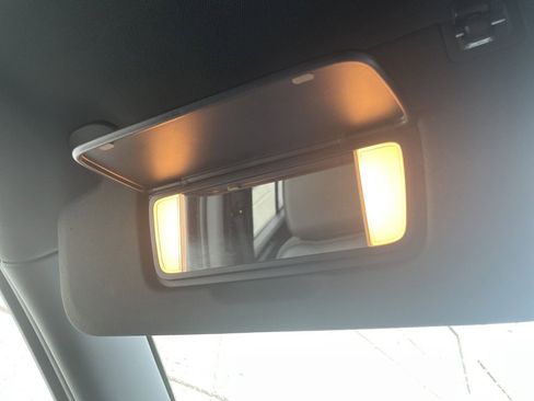 Used 2021 Chevrolet Tahoe Z71 w/ Z71 Signature Package image 28