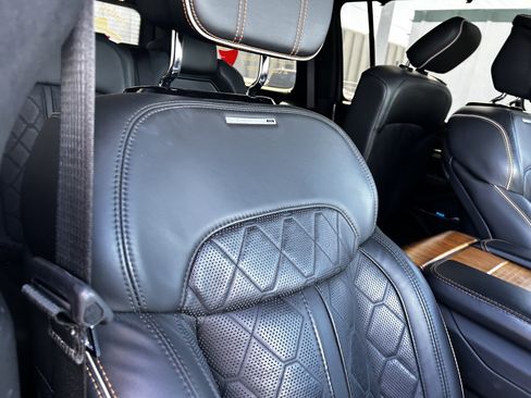 Used 2022 Jeep Grand Wagoneer Series III w/ Flexible Seating Group image 13