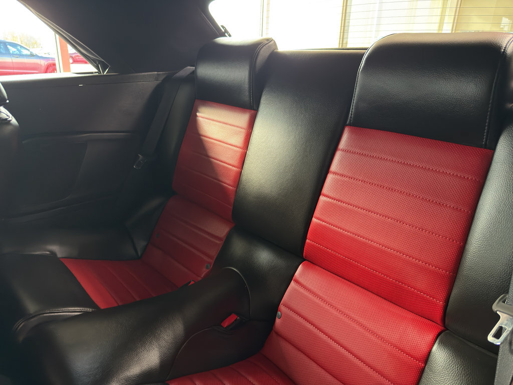 Used 2007 Ford Mustang Shelby GT500 RWD image 24