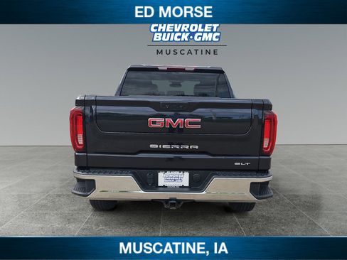 Used 2023 GMC Sierra 1500 SLT w/ SLT Convenience Package AWD/4WD image 4