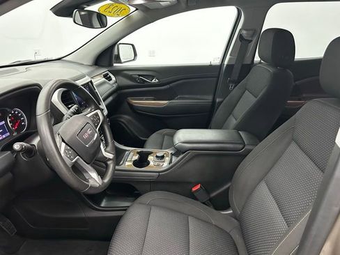 Used 2023 GMC Acadia SLE w/ Driver Convenience Package image 28