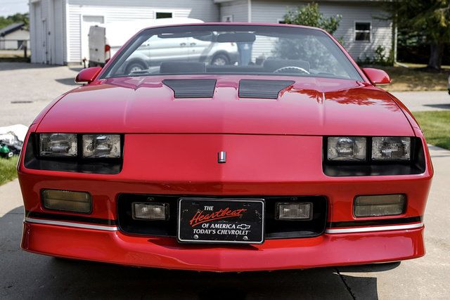 Used 1988 Chevrolet Camaro LT RWD image 13